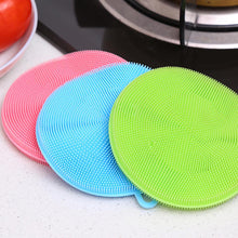 Load image into Gallery viewer, Magic Silicone Cleaning Brush (3 PCS)
