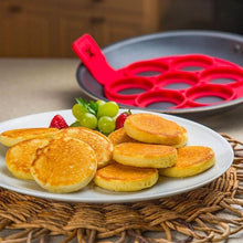 Load image into Gallery viewer, Magic Silicone Pancake Maker
