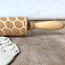 Load image into Gallery viewer, Easter 3D Embossing Rolling Pin
